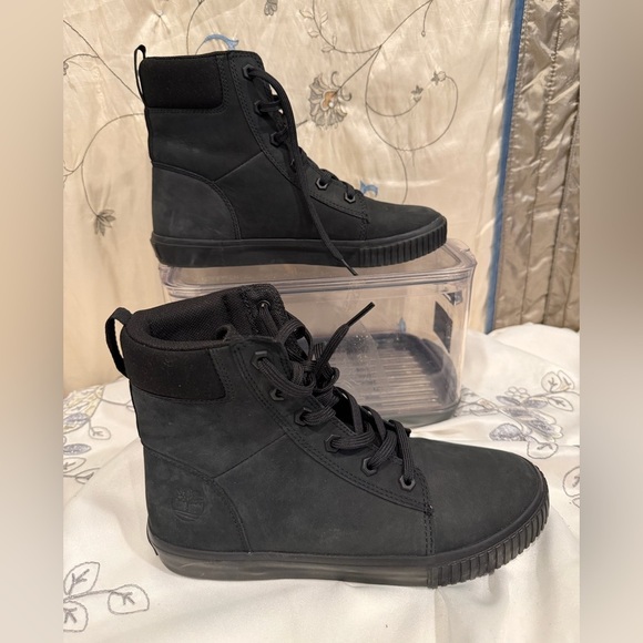 Men\'s Black Lace-Up Boots main image 11